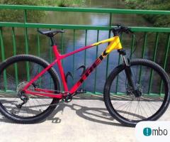 !!! TREK na 29 Marlin 7 1x10 Deore rama XL Rock Shox !!!